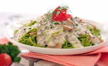 Resep Mie Bayam Saus Putih